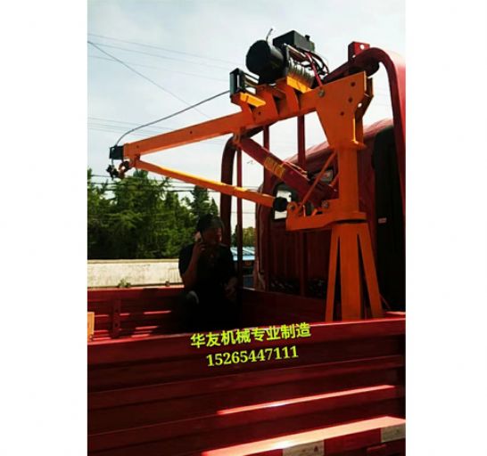 點(diǎn)擊查看詳細(xì)信息<br>標(biāo)題：車(chē)載小吊機(jī)  液壓小吊機(jī) 閱讀次數(shù)：2408